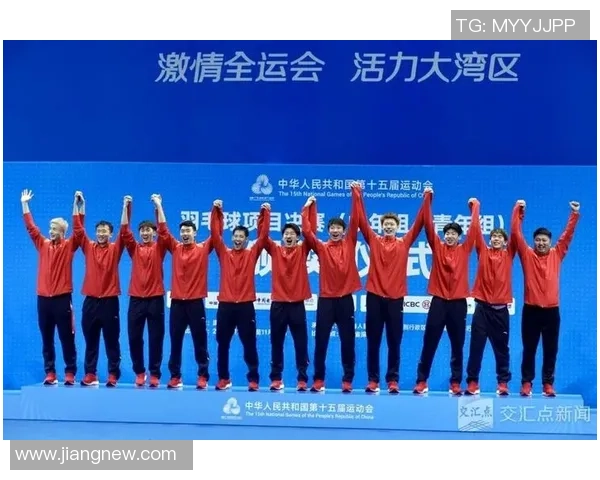 南京羽毛球队在全国团队协作排行榜中荣登第四名展现出色团队精神与实力 南京羽毛球队在全国团队协作排行榜中荣登第四名展现出色团队精神与实力