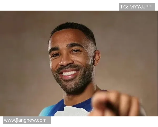 足球明星威尔逊的传奇之路与辉煌成就探秘 足球明星威尔逊的传奇之路与辉煌成就探秘